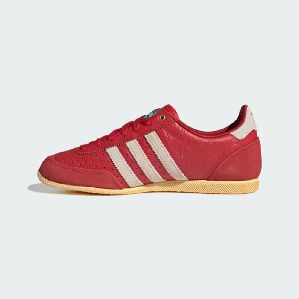 Adidas Japan Better Scarlet Red Off White Womens Shoes IG4507 NEW Size 10.5 - Picture 4 of 7